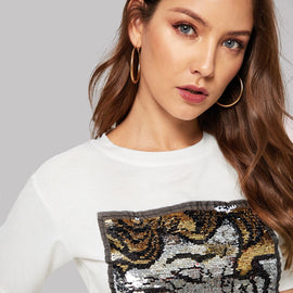 Figure Pattern Contrast Sequin Tee